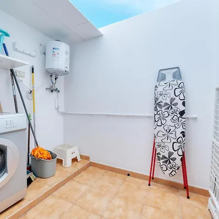 Casa Albi - Shared Pool With Bbq By Lanzarote Playa Blanca (Lanzarote)