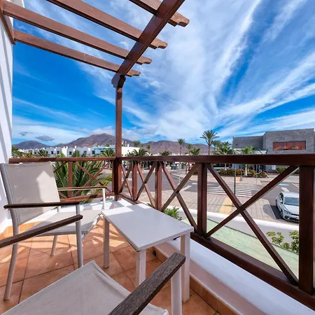 Casa Albi - Shared Pool With Bbq By Lanzarote Hébergement de vacances *