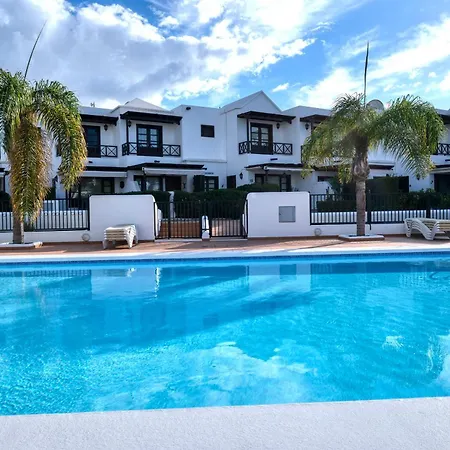 Casa Albi - Shared Pool With Bbq By Lanzarote Hébergement de vacances *