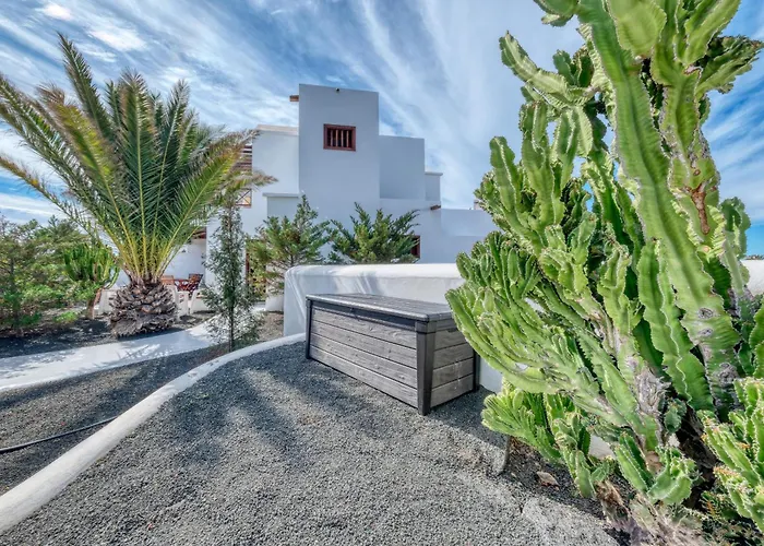Casa Albi - Shared Pool With Bbq By Lanzarote Holiday home Playa Blanca (Lanzarote)