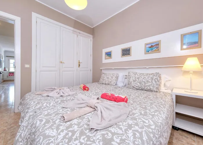 Casa Albi - Shared Pool With Bbq By Lanzarote Holiday home