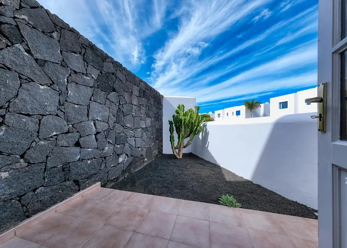 Casa Albi - Shared Pool With Bbq By Lanzarote Holiday home *